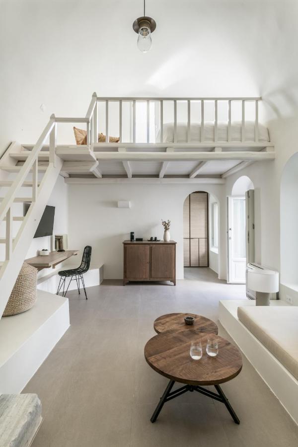 Enigma Suites Fira  Bagian luar foto