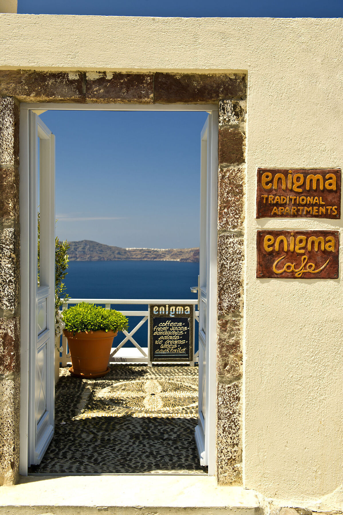 Enigma Suites Fira  Bagian luar foto
